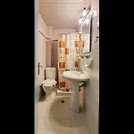 古维亚酒店