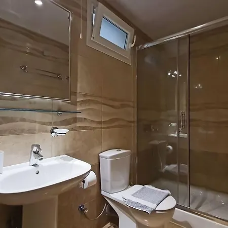 Отель Gouvia Hotel Гоувия