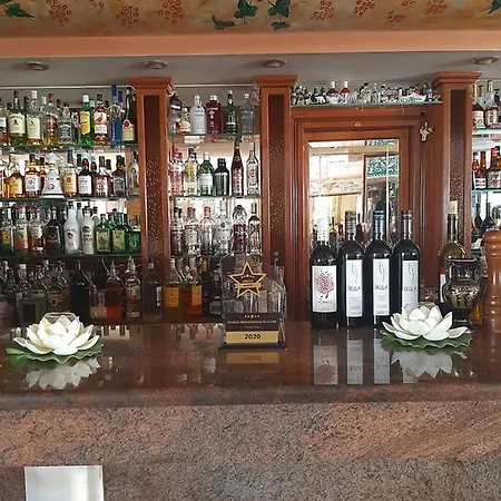 Отель Gouvia Hotel 3*
