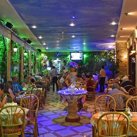 מלון Gouvia Hotel גאוביה