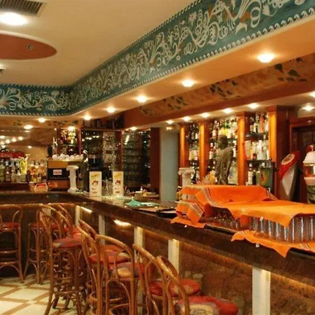 Gouvia Hotel גאוביה