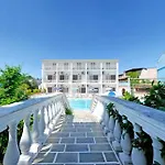 Gouvia Hotel Отель